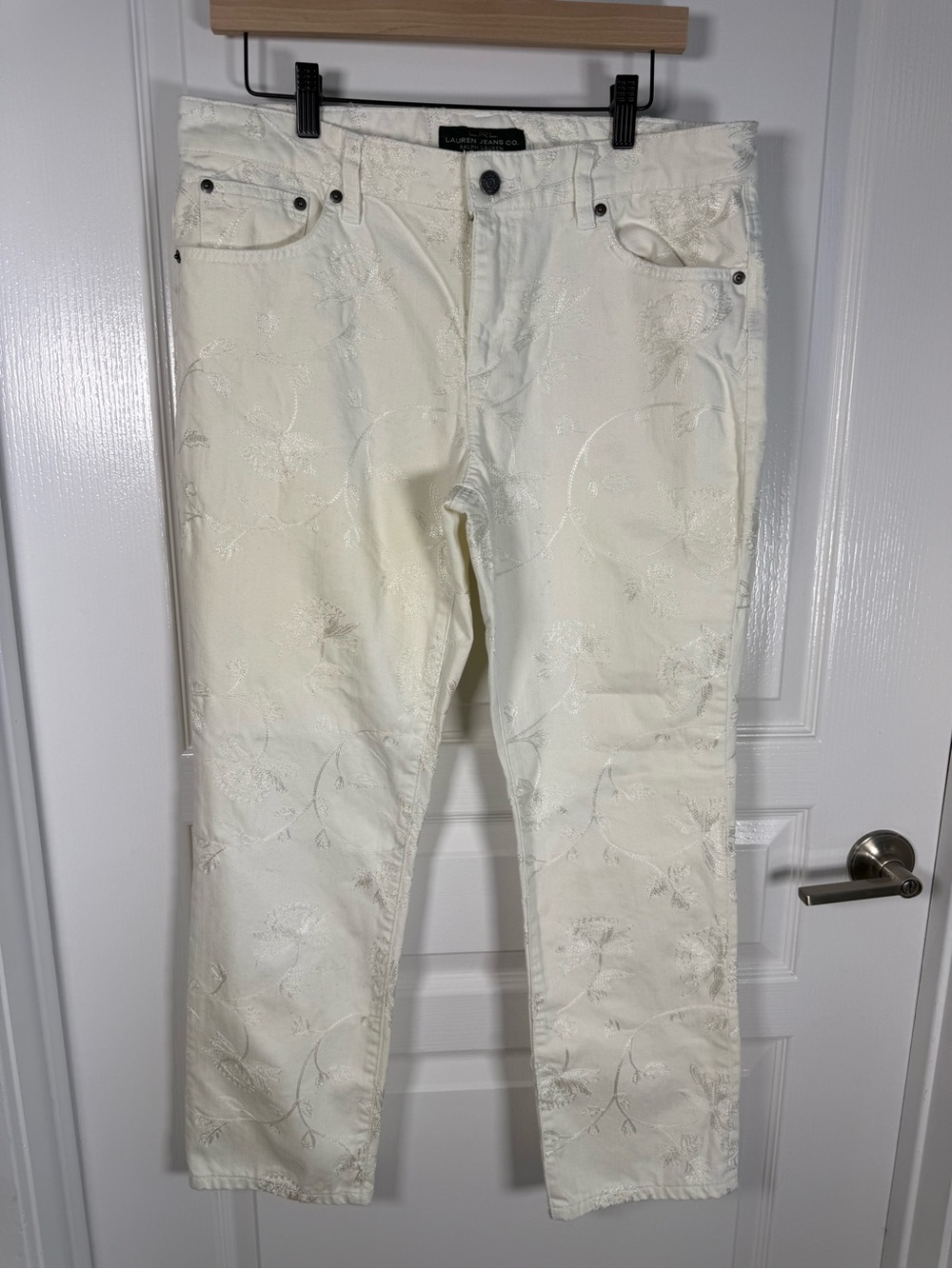 Lauren Ralph Lauren Off-White Floral Embroidered Jeans size 12 (050)